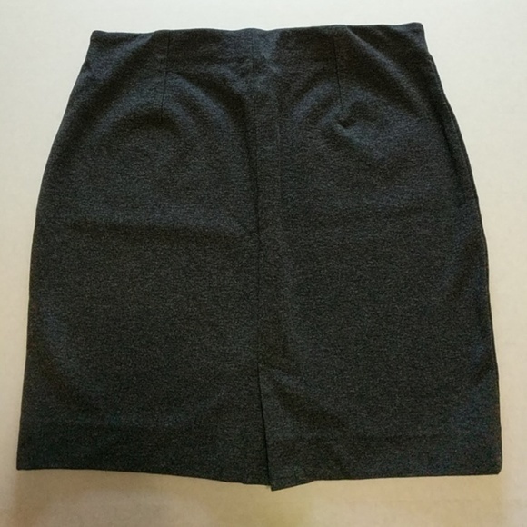 Uniqlo Medium Charcoal Stretch Pencil Skirt - Picture 3 of 5